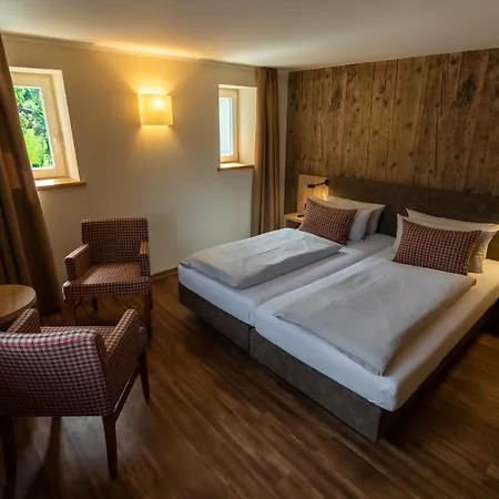 Dammschenke Gasthof & 3*