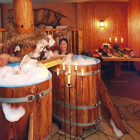 Dammschenke Gasthof & Hotell 3*