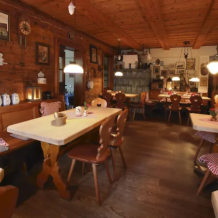 Dammschenke Gasthof &