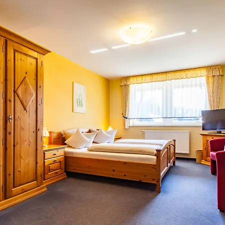 Dammschenke Gasthof & 3* Kurort Jonsdorf